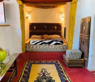 Tata Casa | DAR INFIANE Tata
