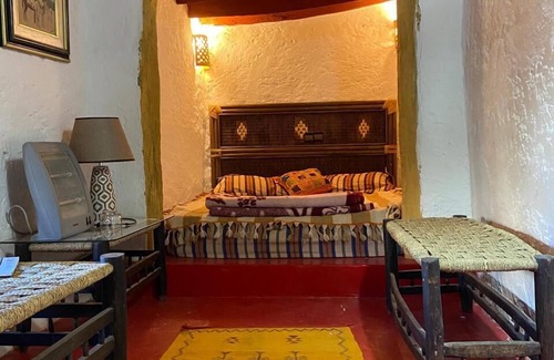 Tata Casa | DAR INFIANE Tata