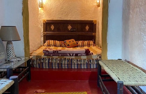 Tata Casa | DAR INFIANE Tata