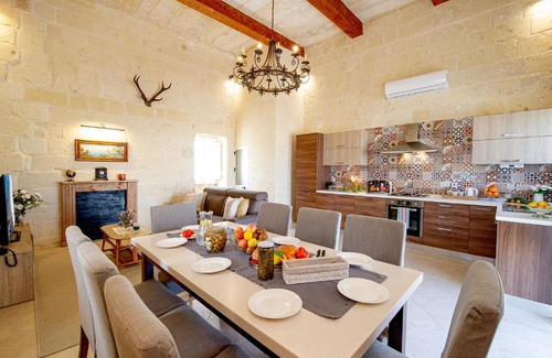 Kercem Casa | Dar It-Torri Holiday Home