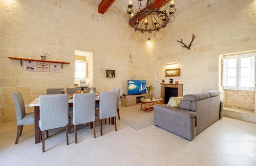 Kercem Casa | Dar It-Torri Holiday Home