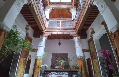 Zekkak Er Roumane Casa | Dar Rbab