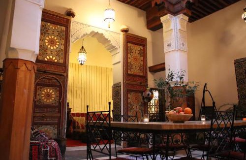 Zekkak Er Roumane Casa | Dar Rbab