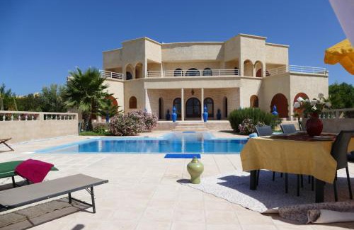 Ounagha Apartamento | Dar Yobedi