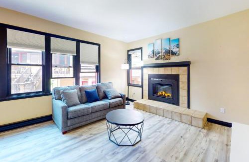 Durango Apartamento | Darling Dwelling 2 Mi to Dtwn Durango!