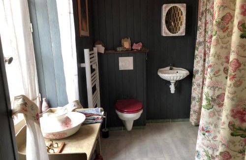 Saint-Sauveur-en-Puisaye Apartamento | Darlings Guest House