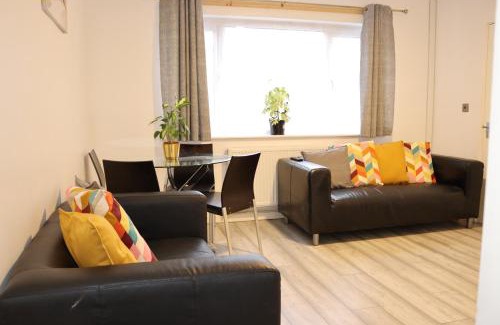 Dartford Casa | Dartford Kent House - Hosted by Castile Accommodations Ltd