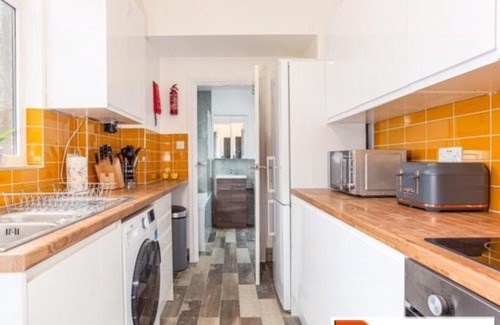 North Wheatley Casa | Darwin House -Gainsborough Luxury Contractor Home From Home & Family Getaway