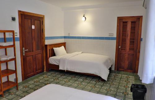 Kratie Casa | Dary's Village Guesthouse & Restaurant