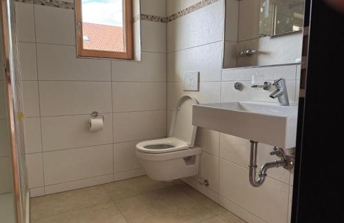 Vorderhindelang Apartamento | DAS BISCHOF - 5 exklusive Ferienwohnungen mit privaten Zirbensaunen