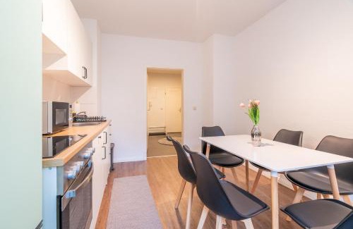 Lindenau Apartamento | Das echte Leipzig entdecken -Aura3000