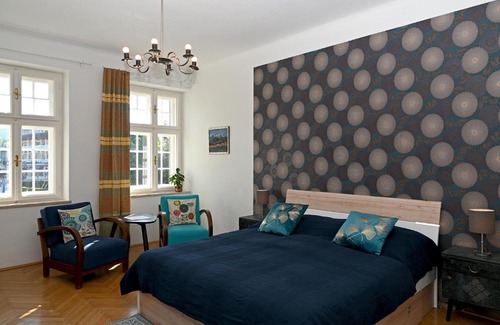 Velden am Worther See Apartamento | Das Karawankenplatz! Haus der Geschenke-Carinthia