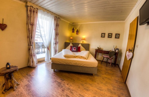 Oberkirch Hotel | Das vegetarische Boutique Hotel Dreimäderlhaus