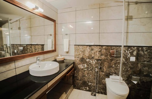 Thrissur Hotel | Dass Continental