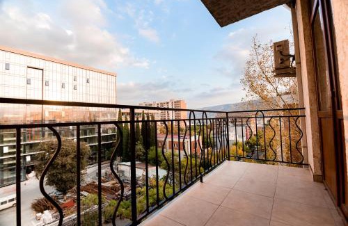 Tbilisi Apartamento | Dat Exx Apartments