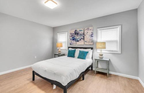 Atlantic City Casa | Dave and Busters, Outlets, Convention Center across street w Parking - Sleeps 15