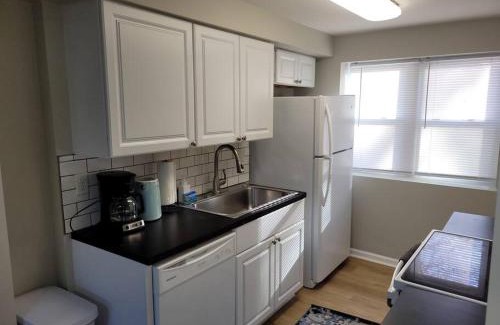 Joslyn Castle Apartamento | Davenport Dwellings-Three Bedroom