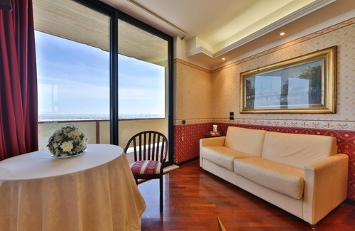 Porto San Giorgio Hotel | David Palace Hotel