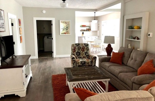 McMinnville Casa | Davis Street Farmhouse