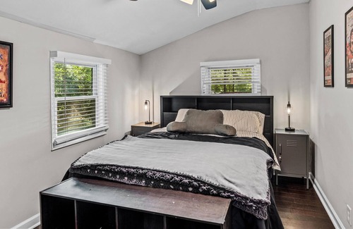 Athens Cabaña | Dawg Country Living! 2 BDR Private Home 5 Min from UGA, Downtown Athens