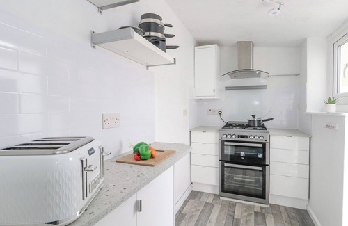 Weymouth Cabaña | Day Cottage