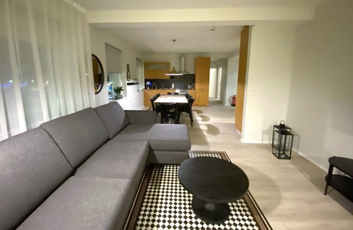 City Center Apartamento | Day Dream Townhall Square Apartments