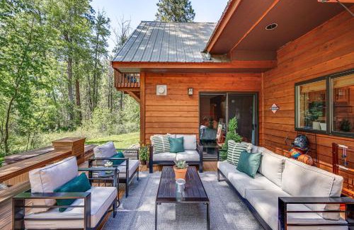 Naches Casa | Day Trip to White Pass Luxe Cabin on Naches River