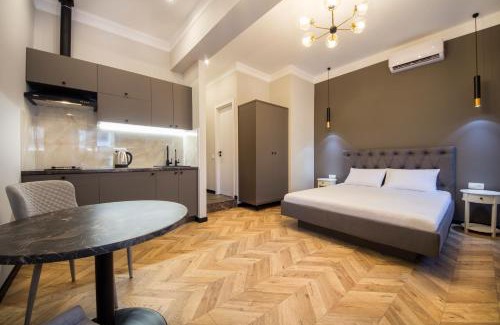 Verkhnie Misto Apartamento | DayFlat Apartments on Mykhailivs'ka