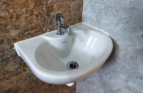 East Tambaram Hotel | Daylight Stay