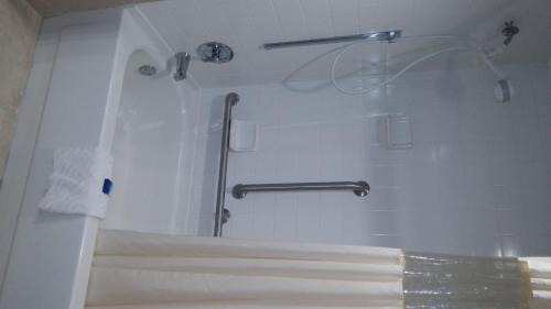 Englewood Hotel | Days Inn by Wyndham Englewood Dayton Airport