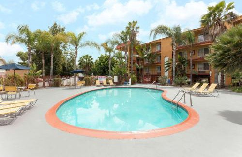 Del Cerro Hotel | Days Inn by Wyndham Mission Valley-SDSU