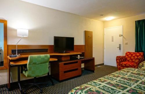 Del Cerro Hotel | Days Inn by Wyndham Mission Valley-SDSU