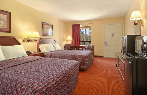 St. Martin Hotel | Days Inn by Wyndham Ocean Springs