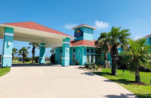Port Aransas Hotel | Days Inn by Wyndham Port Aransas TX