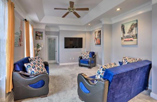 Glenelg Casa | Dayton House with Private Hot Tub, Patio, Grill