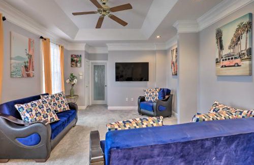 Glenelg Casa | Dayton House with Private Hot Tub, Patio, Grill