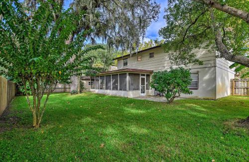 Port Orange Casa | Daytona Area Home about 3 Mi to Beach Swim and Explore!