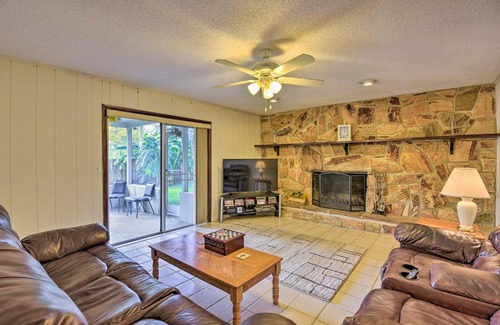 Port Orange Casa | Daytona Area Home about 3 Mi to Beach Swim and Explore!