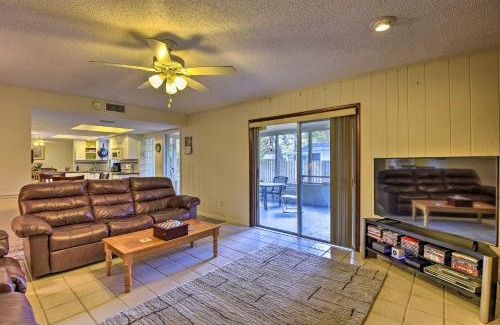 Port Orange Casa | Daytona Area Home about 3 Mi to Beach Swim and Explore!