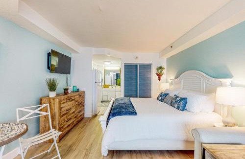 Ortona Park Hotel | Daytona Beach Resort 426