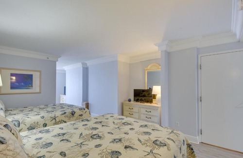Ortona Park Apartamento | Daytona Beach Studio Condo with Ocean Views!