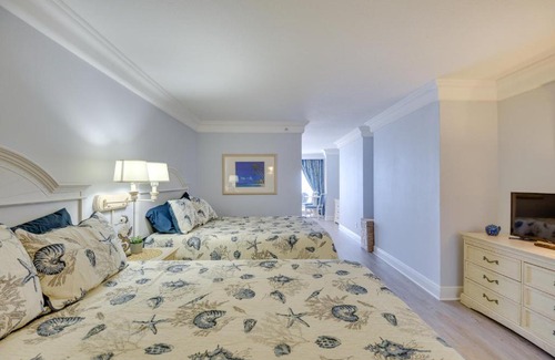Ortona Park Apartamento | Daytona Beach Studio Condo with Ocean Views!