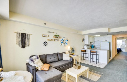 Ortona Park Apartamento | Daytona Beach Vacation Rental with Beach Access