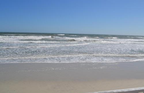 Davis Apartamento | Daytona Condo with Beautiful Ocean and City View