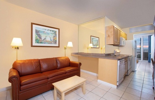 Lenox Park Villa | Daytona On The Beach. Its a Spring Fling!