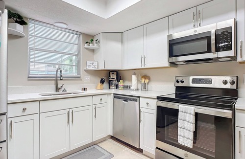 Holly Hill Casa | Daytona's Perfect 10