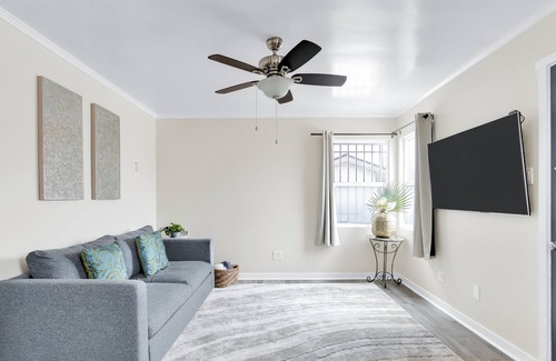 Downey Casa | Dazzling Getaway Near Disney/ Knott’s and Beaches