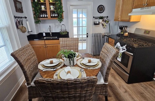 Revere Apartamento | Dazzling Oceanview-4 Train Stop Logan Airport