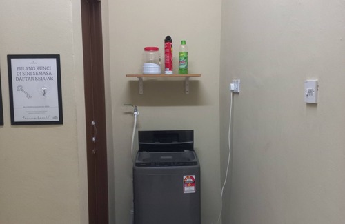 Shah Alam Casa | DC Garden Homestay 6 with Netflix, WiFi & Private Balcony in Shah Alam