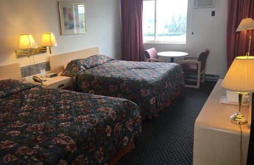 Dawson Creek Hotel | DC Lodge